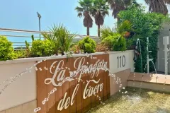 Spiaggia per eventi con bistrot a Riccione